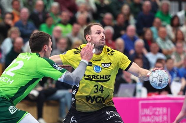 Kai Haefner TVB Stuttgart, 34 in duel with Jona Schoch HSG Wetzlar, 22 GER, HSG Wetzlar vs TVB Stuttgart, Handball, 1 Bundesliga, Matchday 27, Season 2025 2026, 02 04 2026 GER, HSG Wetzlar vs TVB Stuttgart, Handball, 1 Bundesliga, Matchday 27, Season 2025 2026, 02 04 2026 Wetzlar Copyright: xEibner-Pressefoto RenexWeissx EP_RWS