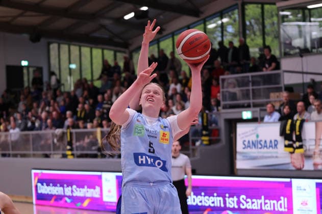 02 04 2026, Basketball, Women, Season 2025 2026, Toyota Womens Basketball Bundesliga, Playoffs, Saarlouis Royals Basketball Club Marburg e V , Emma Eichmeyer Saarlouis Royals Saarlouis Stadtgartenhalle Saarland Germany DEU Copyright: xSebastianxBachx