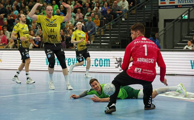 02 04 2026, xovx, Handball Daikin Handball Bundesliga, HSG Wetzlar TVB Stuttgart v l Kai Häfner TVB Stuttgart , Lenny Rubin TVB Stuttgart , Kasper Lien TVB Stuttgart , Jona Schoch HSG Wetzlar , Mateusz Kornecki TVB Stuttgart Wetzlar Buderus Arena Hessen Germany EN