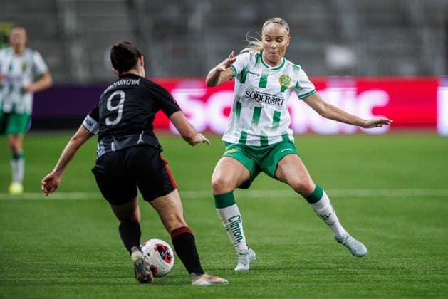 260402 Stina Lennartsson of Hammarby during the UEFA Women s Europa Cup semifinal between Hammarby and Sparta Prague on April 2, 2026 in Stockholm Photo Kenta Jönsson BILDBYRAN COP 210 KJ0331 fotboll football soccer fotball europa cup hammarby sparta prague uefa womens europa cup semifinal dam bbeng  Copyright: KENTAxJÖNSSON BB260402KJ029