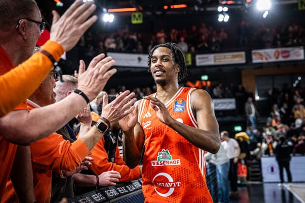 1 Basketball Bundesliga, easyCredit BBL, Season 2025 2026, Men, Main Round, Matchday 27, 02 04 2026, RASTA Vechta BMA365 Bamberg Baskets Malik Parsons 3 RASTA Vechta after the game Vechta RASTA Dome Lower Saxony Germany