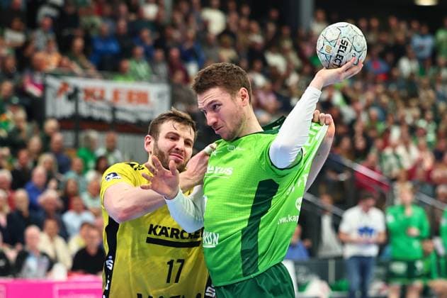 Dominik Mappes HSG Wetzlar, 07 in duel with Samuel Roethlisberger TVB Stuttgart, 17 GER, HSG Wetzlar vs TVB Stuttgart, Handball, 1 Bundesliga, Matchday 27, Season 2025 2026, 02 04 2026 GER, HSG Wetzlar vs TVB Stuttgart, Handball, 1 Bundesliga, Matchday 27, Season 2025 2026, 02 04 2026 Wetzlar Copyright: xEibner-Pressefoto RenexWeissx EP_RWS