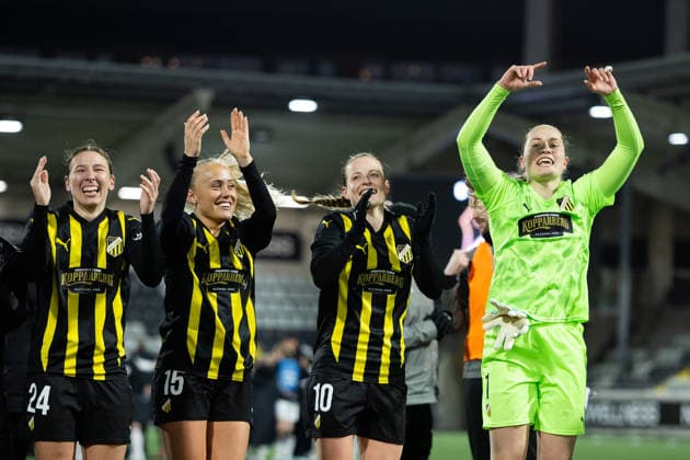 260402 Tabby Tindell, Alva Selerud, Anna Anvegard and goalkeeper Fanney Birkisdottir of Häcken celebrate after the UEFA Women s Europa Cup semifinal between Häcken and Eintracht Frankfurt on April 2, 2026 in Gothenburg Photo Michael Erichsen BILDBYRAN COP 89 MI0962 bbeng dam eintracht frankfurt europa cup football fotball fotboll häcken semifinal soccer uefa womens europa cup jubel  Copyright: MICHAELxERICHSEN BB260402MI051