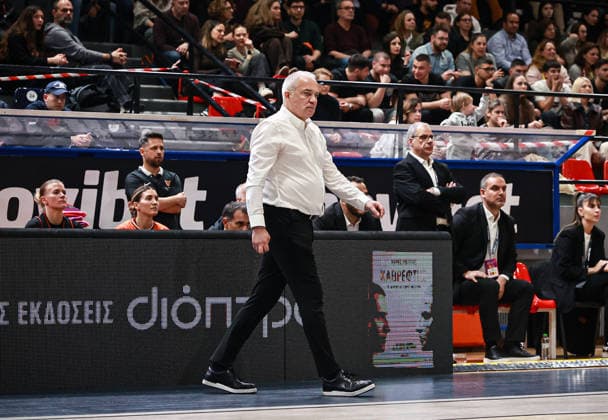 Athinaikos Qualco v CIMSA CBK Mersin - FIBA EuroCup Women Finals ATHENS, GREECE - APRIL 2: Head coahc Ekrem Memnun of CIMSA CBK Mersin during the first leg of the FIBA EuroCup Women final against Athinaikos Qualco at Makis Lioukas Sports Center in the Glyfada district of Athens, Greece on April 2, 2026. Serkan Avci Anadolu Athens Greece. Editorial use only. Please get in touch for any other usage.  Copyright: x2026xAnadoluxSerkanxAvcix