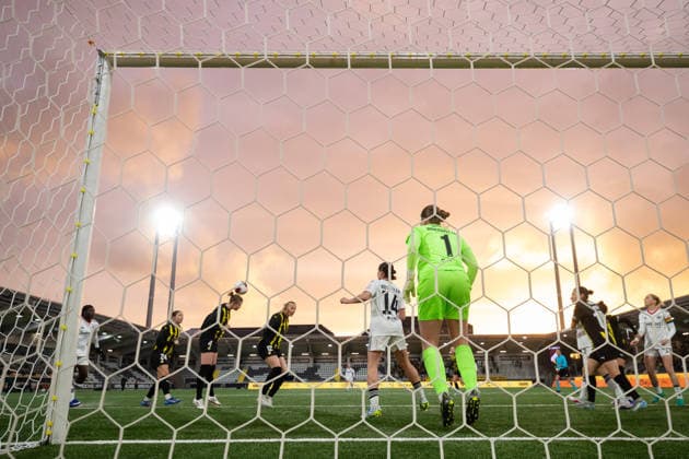 260402 Tabby Tindell, Emma Östlund, Stine Sandbech and goalkeeper Fanney Birkisdottir of Häcken during the UEFA Women s Europa Cup semifinal between Häcken and Eintracht Frankfurt on April 2, 2026 in Gothenburg Photo Michael Erichsen BILDBYRAN COP 89 MI0962 fotboll football soccer fotball europa cup häcken eintracht frankfurt uefa womens europa cup dam bbeng semifinal  Copyright: MICHAELxERICHSEN BB260402MI062