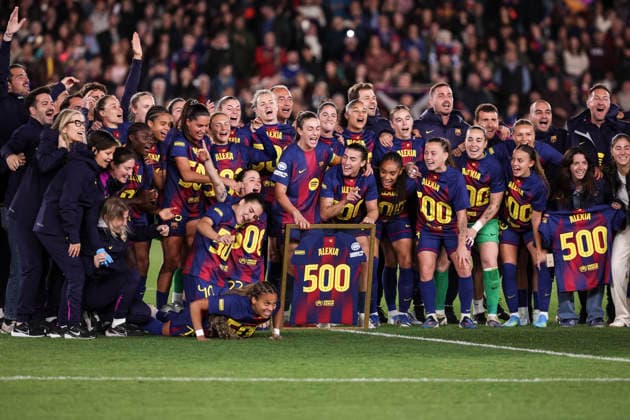 April 2, 2026, Barcelona, Barcelona, SPAIN: Alexia Putellas Segura of FC Barcelona, Barca celebrates her 500th appearance for the club during the UEFA WomenÃ¢â‚¬â ¢s Champions League 2025 26 Quarter-finals second Leg, football match played between FC Barcelona and Real Madrid CF at the Spotify Camp Nou stadium on April 02, 2026 in Barcelona, Spain. FC Barcelona V Real Madrid CF - UEFA WomenÃ¢â‚¬â ¢S Champions League 2025 26 Quarter-Finals Second Leg  - ZUMAa181 20260402_zaa_a181_116 Copyright: xJavierxBorregox