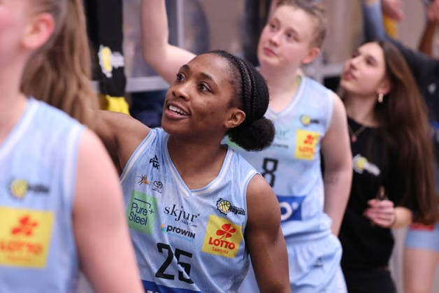 02 04 2026, Basketball, Women, Season 2025 2026, Toyota Womens Basketball Bundesliga, Playoffs, Saarlouis Royals Basketball Club Marburg e V , Martha Burse Saarlouis Royals Saarlouis Stadtgartenhalle Saarland Germany DEU Copyright: xSebastianxBachx