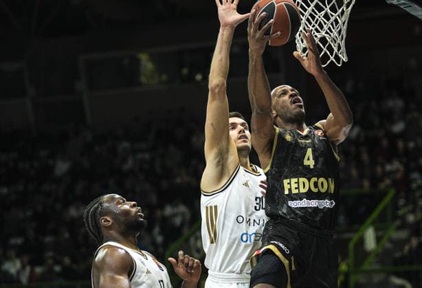 Dubai Basketball v AC Monaco - EuroLeague SARAJEVO, BOSNIA AND HERZEGOVINA - APRIL 2: Action during the EuroLeague match between Dubai Basketball and AS Monaco at Zetra Arena on April 2, 2026 in Sarajevo, Bosnia and Herzegovina. Samir Jordamovic Anadolu Sarajevo Bosnia and Herzegovina. Editorial use only. Please get in touch for any other usage.  Copyright: x2026xAnadoluxSamirxJordamovicx