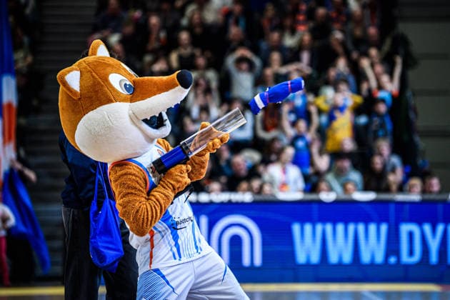 easycredit BBL Basketball Bundesliga 2025 2026 27 Matchday 02 04 2026 Science City Jena vs SKYLINERS Frankfurt Jena Mascot Freddy with T Shirt Cannon Sparkassen Arena