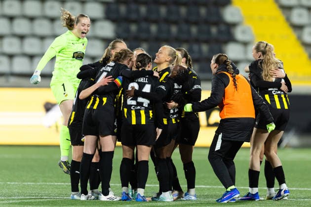 260402 Players of Häcken celebrate after the UEFA Women s Europa Cup semifinal between Häcken and Eintracht Frankfurt on April 2, 2026 in Gothenburg Photo Michael Erichsen BILDBYRAN COP 89 MI0962 bbeng dam eintracht frankfurt europa cup football fotball fotboll häcken semifinal soccer uefa womens europa cup jubel  Copyright: MICHAELxERICHSEN BB260402MI072