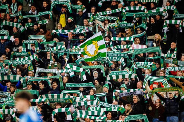 260402 Supporters of Hammarby during the UEFA Women s Europa Cup semifinal between Hammarby and Sparta Prague on April 2, 2026 in Stockholm Photo Kenta Jönsson BILDBYRAN COP 210 KJ0331 fotboll football soccer fotball europa cup hammarby sparta prague uefa womens europa cup semifinal dam bbeng publik  Copyright: KENTAxJÖNSSON BB260402KJ053
