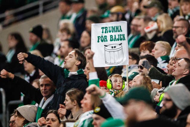 260402 Supporters of Hammarby during the UEFA Women s Europa Cup semifinal between Hammarby and Sparta Prague on April 2, 2026 in Stockholm Photo Kenta Jönsson BILDBYRAN COP 210 KJ0331 fotboll football soccer fotball europa cup hammarby sparta prague uefa womens europa cup semifinal dam bbeng publik  Copyright: KENTAxJÖNSSON BB260402KJ061