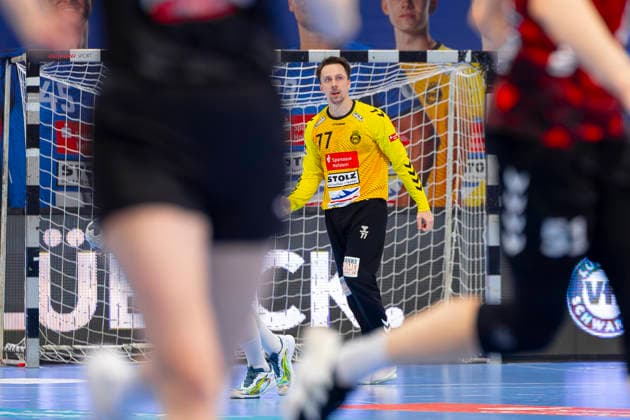 Mark Ferjan Nr 77, VfL Luebeck Schwartau rejoices VfL Luebeck Schwartau vs HSG Nordhorn Lingen, Handball, 2 Bundesliga, 02 04 26 Luebeck Schleswig Holstein Germany Copyright: xAgentur54GradÂ°x xFelixxKoenigx