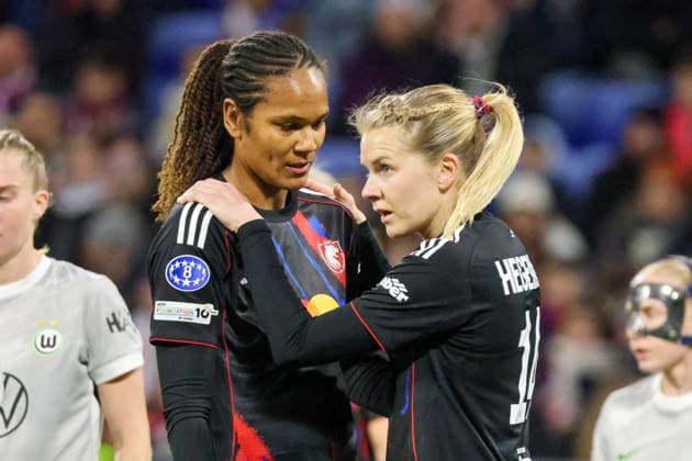 Lyon, France 02 April 2026 UEFA Women™s Champions League quarter-final second leg OL Lyonnes vs VfL Wolfsburg Women In the picture from left Wendie Renard Ol Lyonnes and Ada Hegerberg OL Lyonnes Copyright: HMBxMedia MadeleinexFantini
