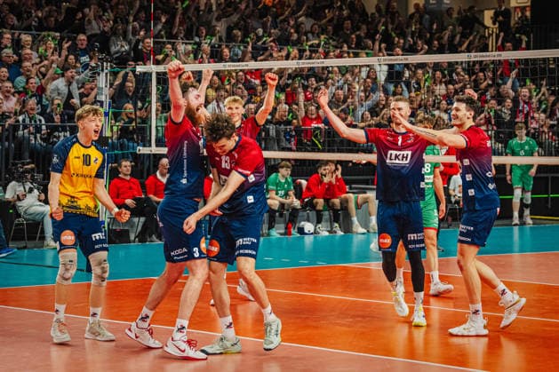Volleyball Mens CEV Cup 2026 semi-final SVG Lüneburg vs VC Greenyard MAASEIK 02 04 2026 The SVG Lüneburg team celebrates