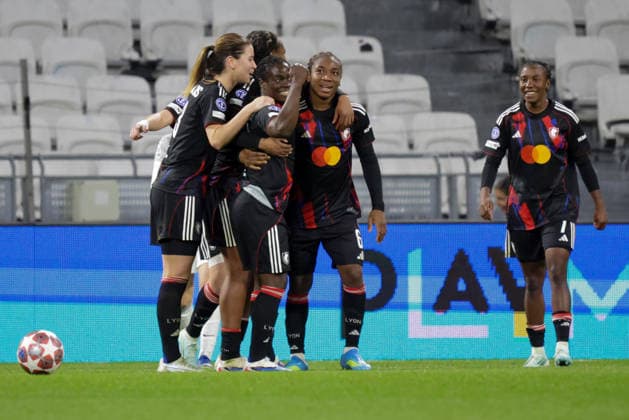 02 04 2026, xgrfx, Football UEFA Women s Champions League Quarterfinals , OL Lyonnes VfL Wolfsburg v l Goal, Tabitha Chawinga to 4 0 OL Lyonnes DFL DFB REGULATIONS PROHIBIT ANY USE OF PHOTOGRAPHS as IMAGE SEQUENCES and or QUASI VIDEO Lyon