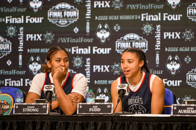 NCAA, College League, USA Final Four Basketball: South Carolina Gamecocks at UConn Huskies UConn Huskies forward Sarah Strong (21) and guard Azzi Fudd (35) addresses the media during a press conference, PK, Pressekonferenz at the Mortgage Matchup Center on April 2, 2026 in Phoenix, Arizona. (Thomas Fernandez Image of . Phoenix Arizona United States EDITORIAL USE ONLY Copyright: xImagexofxSportx ThomasxFernandezx iosphotos403628