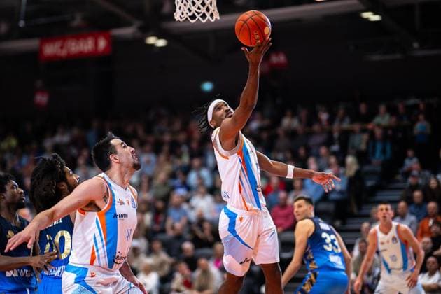 BASKETBALL EASYCREDIT BBL 27 GAME DAY SCIENCE CITY JENA SKYLINERS FRANKFURT FOR EDITORIAL PURPOSES ONLY p 02 04 2026 Jena Basketball easyCredit BBL 1 Basketball Bundesliga Season 2025 2026 27 Matchday Sparkassen Arena Science City Jena SKYLINERS Frankfurt in photo Keith Braxton JR 13 Science City Jena , Alexander James Herrera 41 Science City Jena Germany Thueringen Jena Copyright SaschaxFromm Copyright: SaschaxFromm doc85919qpydrb6elcllus ,EDITORIAL USE ONLY Copyright: SaschaxFromm