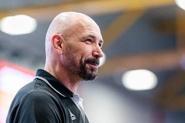 Davor Dominikovic TuS N Luebbecke, Coach GER, TuS N Luebbecke vs HSC 2000 Coburg, Handball, 2 Bundesliga, Matchday 26, Season 2025 2026, 02 04 2026 GER, TuS N Luebbecke vs HSC 2000 Coburg, Handball, 2 Bundesliga, Matchday 26, Season 2025 2026, 02 04 2026 Luebbecke Copyright: xEibner-Pressefoto JanxRollingerx EP_JSK