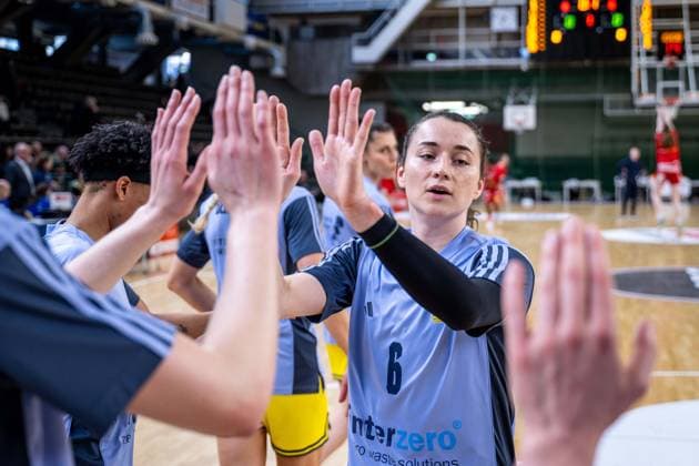 Basketball Berlin 02 04 2026 Season 2024 2025 Toyota DBBL 1 Bundesliga Playoffs Quarterfinals Match1 Women, Women Alba Berlin GiroLive Panthers Osnabrück Tessa Stammberger Alba, No 06
