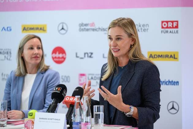 TENNIS - WTA, Tennis Damen Upper Austria Ladies Linz, PK LINZ,AUSTRIA,03.APR.26 - TENNIS - WTA Tour, Upper Austria Ladies Linz, preview, press conference, PK, Pressekonferenz Image shows Barbara Schett-Eagle.  GEPAxpictures xChristianxMoser
