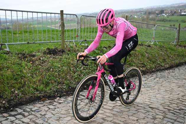 Ronde van Vlaanderen 2026 Cycling Race Media Activities 03 04 2026 OUDENAARDE, BELGIUM - APRIL 03 : Asgreen Kasper (DEN) of EF Education EasyPost riding during a training and reconnaissance session ahead of the 110th edition of Ronde van Vlaanderen an UCI World Tour 1.UWT one day cycling road race for Men Elite of 271 km with start in Antwerpen and finish in Oudenaarde on April 3, 2026 in Oudenaarde, Belgium, 03 04 2026 ( Motordriver Guy De Vuyst - Oudenaarde Belgium  Copyright: xNicoxVereeckenx