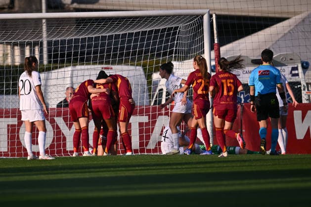 Emilie Haavi of A.S. Roma Femminile celebrates after scoring the goal of 1-0 during the Matchday 18 of the Serie A Women Athora Championship between A.S. Roma and F.C. Como Women at the Tre Fontane Stadium on April 3, 2026 in Roma, Italy.  Copyright: xDomenicoxCippitelli IPAxSportx xipa-agency.netx xx IPA_73738203 IPA_Agency_IPA73738203
