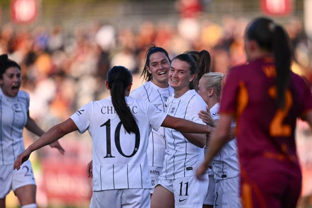 Fortesa Berisha of Como Women celebrates after scoring the goal of 2-3 during he Matchday 18 of the Serie A Women Athora Championship between A.S. Roma and F.C. Como Women at the Tre Fontane Stadium on April 3, 2026 in Roma, Italy.  Copyright: xDomenicoxCippitelli IPAxSportx xipa-agency.netx xx IPA_73738583 IPA_Agency_IPA73738583
