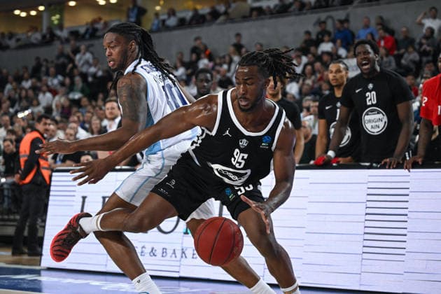 Turk Telekom v Cosea - EuroCup Basketball ANKARA, TURKIYE - APRIL 3: Adam Mokoka (95) of Cosea in action during EuroCup Basketball second semifinal match between Turk Telekom and Cosea at Ankara Arena in Ankara, Turkiye on April 3, 2026. Abdullah Guclu Anadolu Ankara Turkey. Editorial use only. Please get in touch for any other usage.  Copyright: x2026xAnadoluxAbdullahxGuclux