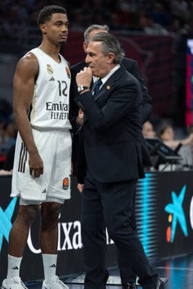 ESP Kosner Baskonia v Real Madrid Euroleague Theo Maledon of Real Madrid during the Euroleague match, between Kosner Baskonia and Real Madrid played at Buesa Arena Stadium on April 3, 2026 in Vitoria Spain Vitoria Basque Country Spain Basketball Copyright: xMiguelxGarciax xAgenciaxLOFx