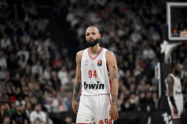 Asvel Villeurbanne - Olympiacos Piraeus PHOTOPQR LE PROGRES Joël PHILIPPON - Décines-Charpieu 03 04 2026 - Asvel Villeurbanne-Olympiacos Piraeus. 3 avril 2026 -Evan Fournier. Asvel Villeurbanne-Olympiacos Piraeus Décines-Charpieu Rhône Rhône-Alpes France  Copyright: xPHOTOPQR LExPROGRES MAXPPPxJoëlxPHILIPPONx 20260403LPL9565 20260403LPL9565
