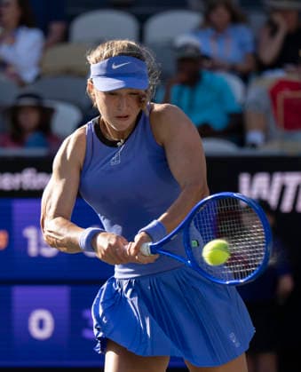 April 3, 2026: Iva Jovic (USA) defeated Anna Kalinskaya (RUS) 6-3, 6-4 at the Credit One Charleston Open being played at Credit One Staduim in Charleston, South Carolina USA Ã‚ Tennisclix Charleston USA - ZUMAc04_ 20260403_zma_c04_072 Copyright: xLesliexBillmanx