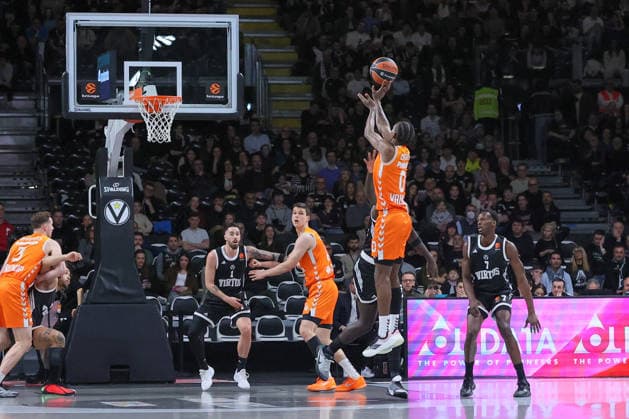00 Brancou Badio Valencia Basket Match BASKETBALL - EUROLEAGUE Virtus Bologna vs Valencia Basket 03-04-2026 during Virtus Bologna vs Valencia BC, Basketball Euroleague match in Bologna, Italy, April 03 2026  Copyright: xValentinoxOrsini IPAxSportx xipa-agency.netx xx IPA_73742125 IPA_Agency_IPA73742125