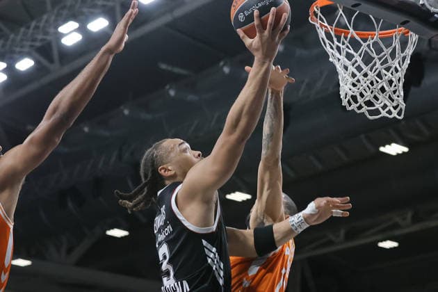 03 Carsen EDWARDS Virtus Bologna Match BASKETBALL - EUROLEAGUE Virtus Bologna vs Valencia Basket 03-04-2026 during Virtus Bologna vs Valencia BC, Basketball Euroleague match in Bologna, Italy, April 03 2026  Copyright: xValentinoxOrsini IPAxSportx xipa-agency.netx xx IPA_73742145 IPA_Agency_IPA73742145