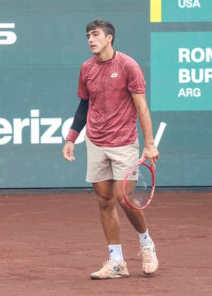 HOUSTON, TX - APRIL 03: Roman Andres Burruchaga (ARG) reacts during the singles quarterfinals of the Men™s Clay Court Championship on April 3, 2026 at River Oaks Country Club in Houston, Texas. (Photo by Leslie Plaza Johnson Icon Sportswire) TENNIS: APR 03 US Men s Clay Court Championship EDITORIAL USE ONLY Icon260403039