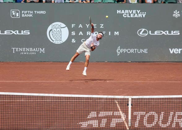 HOUSTON, TX - APRIL 03: Thiago Agustin Tirante (ARG) serves the ball during the singles quarterfinals of the Men™s Clay Court Championship on April 3, 2026 at River Oaks Country Club in Houston, Texas. (Photo by Leslie Plaza Johnson Icon Sportswire) TENNIS: APR 03 US Men s Clay Court Championship EDITORIAL USE ONLY Icon260403073