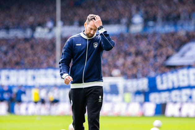 04 04 2026 Soccer, 2025 2026, 2 Bundesliga, 28 Matchday, DSC Arminia Bielefeld SV Darmstadt 98 Mitch Kniat Coach Bielefeld DFL REGULATIONS PROHIBIT ANY USE OF PHOTOGRAPHS AS IMAGE SEQUENCES AND OR QUASI VIDEO