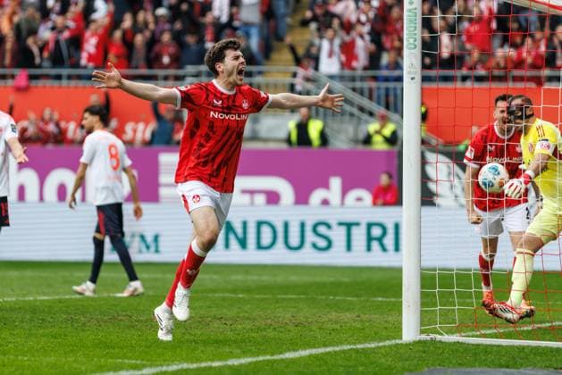 Jacob Rasmussen 1 FC Kaiserslautern celebrates the goal for 1 0, 1 FC Kaiserslautern vs Fortuna Duesseldorf, Football, 2 Bundesliga, Matchday 28, Season 2025 2026, 04 04 2026 1 FC Kaiserslautern vs Fortuna Duesseldorf, Football, 2 Bundesliga, Matchday 28, Season 2025 2026, 04 04 2026 Copyright: xEibner-Pressefoto AlexanderxNeisx EP_ANS
