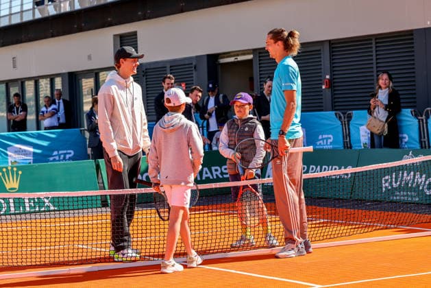 Avant le Rolex Monte-Carlo Masters 2026, Jannik Sinner et Alexander Zverev lors d une exhibition de mini-tennis animée sur la digue de la Station Maritime à Monaco, le 4 avril 2026. Claudia Albuquerque Bestimage Ahead of the Rolex Monte-Carlo Masters 2026, Jannik Sinner and Alexander Zverev during a lively mini-tennis exhibition on the seawall of the Maritime Station in Monaco, on April 4, 2026. Monte-Carlo  Copyright: xClaudiaxAlbuquerquex xBestimagexClaudiaxAlbuquerquex xBestimagex