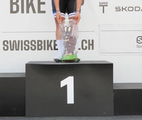 04 04 2026 Affoltern am Albis Switzerland GP Osterhas International Cycling Race Womens Race Picture Only the legs of the winners do that