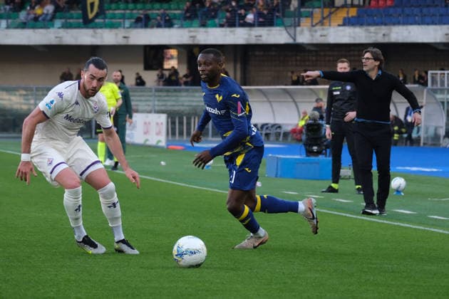 Jean-Daniel Akpa Akpro of Hellas Verona FC during the soccer match between Hellas Verona FC and ACF Fiorentina, MD31 of Serie A Enilive Italian soccer championship 2025 2026 at Marcantonio Bentegodi Stadium on April 4, 2026, Verona, Italy.  Copyright: xRobertoxTommasini IPAxSportx xipa-agency.netx xx IPA_73753234 IPA_Agency_IPA73753234