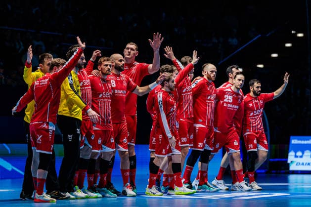 Run-in of the teams, MT Melsungen GER, TBV Lemgo Lippe vs MT Melsungen, Handball, 1 Bundesliga, Matchday 27, Season 2025 2026, 04 04 2026 GER, TBV Lemgo Lippe vs MT Melsungen, Handball, 1 Bundesliga, Matchday 27, Season 2025 2026, 04 04 2026 Lemgo Copyright: xEibner-Pressefoto JanxRollingerx EP_JSK