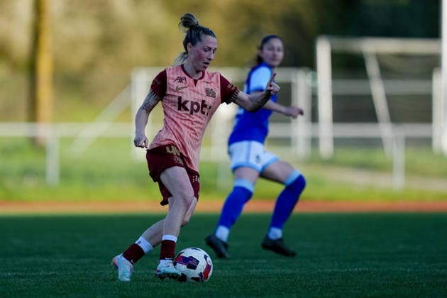 Switzerland AXA Women s Super League 2025 26, FC Lucerne vs BSC YB Women Hubelmatt, Lucerne Lisa Josten 24 YB Women Copyright: xKjetilxWaberx