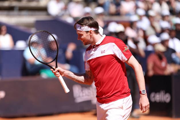 TENNIS : Bastide Medical UTS Nimes - 04 04 2026 NIMES, FRANCE : Â« The Bublik Enemy Â» Alexander BUBLIK (2) lors de la demi-finale du Bastide Medical UTS Nimes, 1er evenement du tournoi 2026 de l™Ultimate Tennis Showdown aux Arenes de Nimes, le 4 avril 2026. NimesFrance  Copyright: xValentinaxClaretx