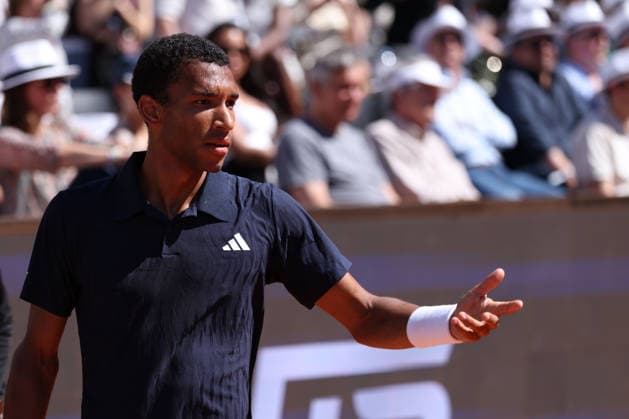 TENNIS : Bastide Medical UTS Nimes - 04 04 2026 NIMES, FRANCE : Â« The Gentle Warrior Â» Felix AUGER-ALIASSIME (1) lors de la demi-finale du Bastide Medical UTS Nimes, 1er evenement du tournoi 2026 de l™Ultimate Tennis Showdown aux Arenes de Nimes, le 4 avril 2026. NimesFrance  Copyright: xValentinaxClaretx