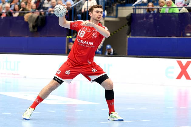04 04 2026, xsscx, Handball, HBL, TBV Lemgo Lippe MT Melsungen, Saison 2025 2026 Herren, PHOENIX CONTACT arena Florian Drosten MT Melsungen 18 beim 7 Meter wurf Photo xSandraxScherningxPressefotoKochx Nordrhein Westfalen Germany