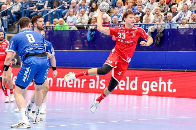 04 04 2026, xsscx, Handball, HBL, TBV Lemgo Lippe MT Melsungen, Season 2025 2026 Men, PHOENIX CONTACT arena Aaron Mensing MT Melsungen 33 throwing Photo xSandraxScherningxPressefotoKochx North Rhine-Westphalia Germany