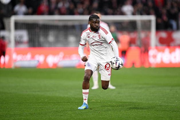 Stade Brestois 29 v Stade Rennais FC - Ligue 1 McDonald s 2025 2026 07 Junior DINA EBIMBE (sb29) during the Ligue 1 McDonald s match between Brest and Rennes at Stade Francis Le Ble on April 4, 2026 in Brest, France. Brest France  Copyright: xFEPx 776348345