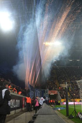 04 04 2026 Soccer Men 2025 2026 2 Bundesliga 28 Matchday SG Dynamo Dresden Hertha BSC Rudolf Harbig Stadion Dresden Pyrotechnics are used in the Hertha Block Dresden Saxony Germany