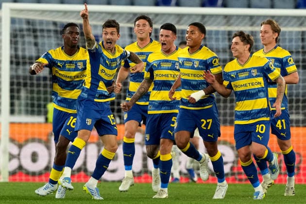 Enrico Delprato of Parma Calcio celebrates with team mates after scoring the goal of 0-1 during the Serie A 2025 2026 football match between SS Lazio and Parma Calcio at Stadio Olimpico in Rome (Italy), April 4, 2026. AntoniettaxBaldassarre